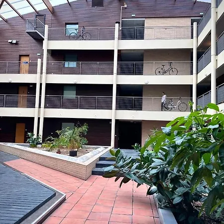 Apartment Modern Family 20mins From / 45mins From Paris